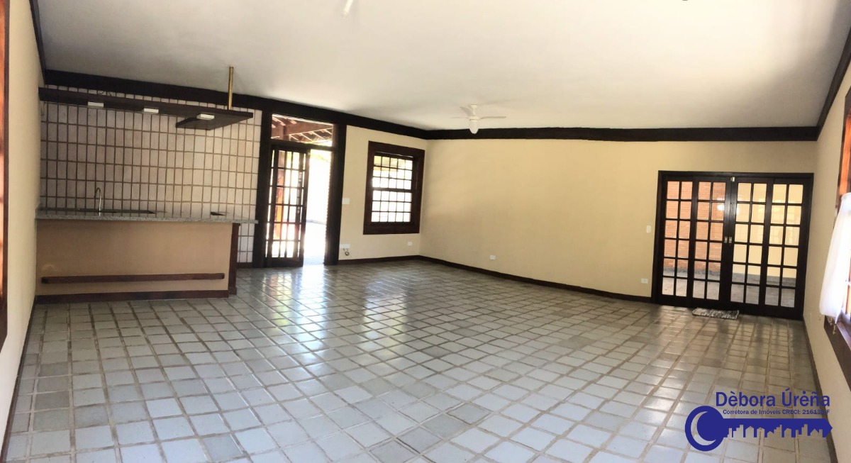 Casa à venda com 4 quartos, 220m² - Foto 6